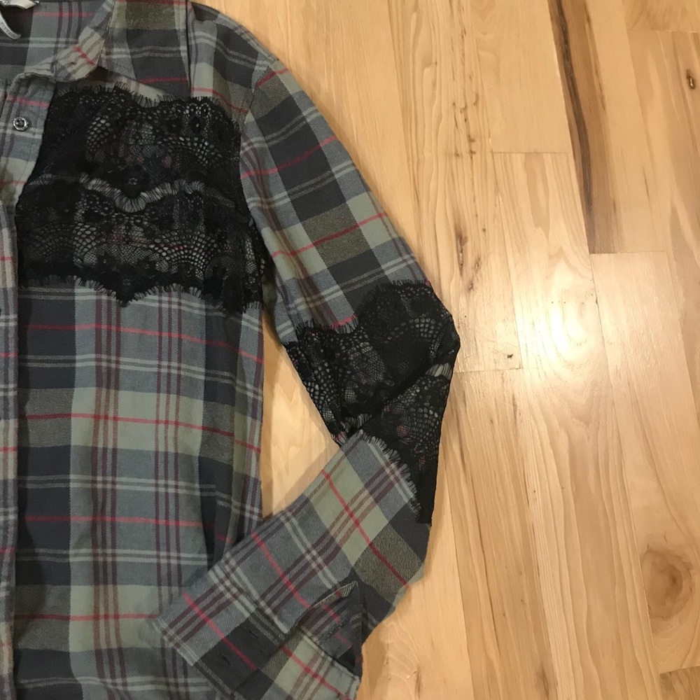 Bke Flannel Button Up - image 3